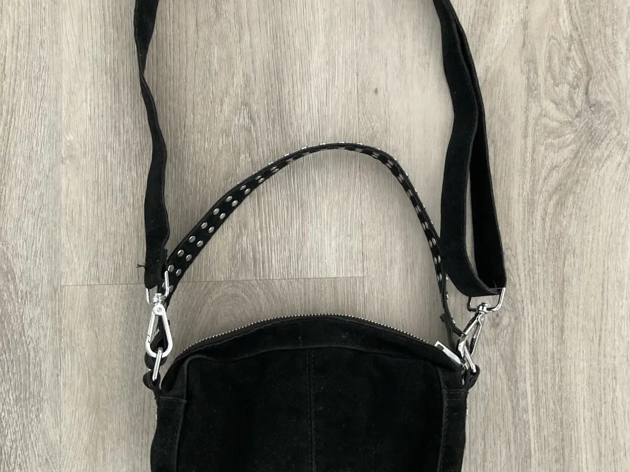 Billede 2 - Crossover-taske fra Noella