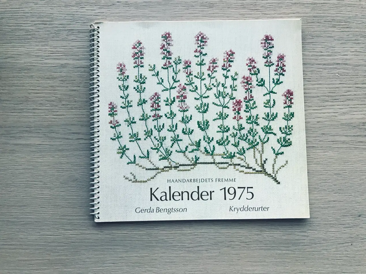 Billede 1 - Kalender 1975 - Haandarbejdets Fremme