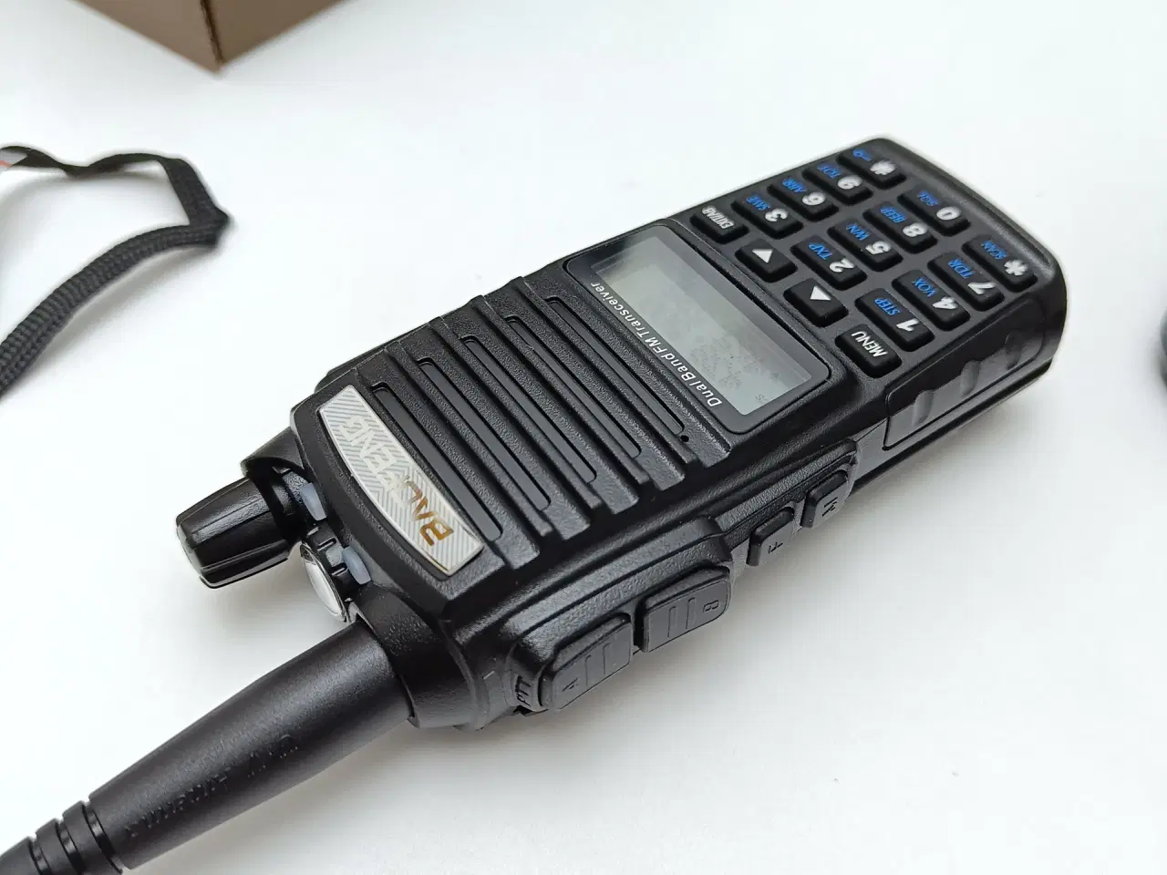Billede 8 - NY! 2 x Baofeng UV-82 8 Watt Dual Watch Fuldt Sæt