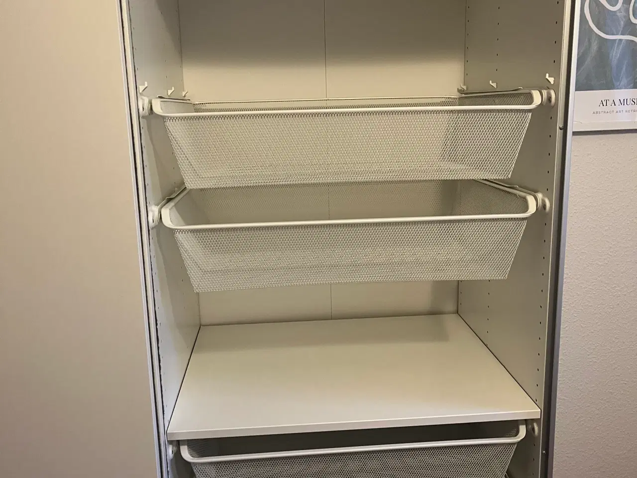 Billede 6 - PAX skab med HASVIK skydelåger