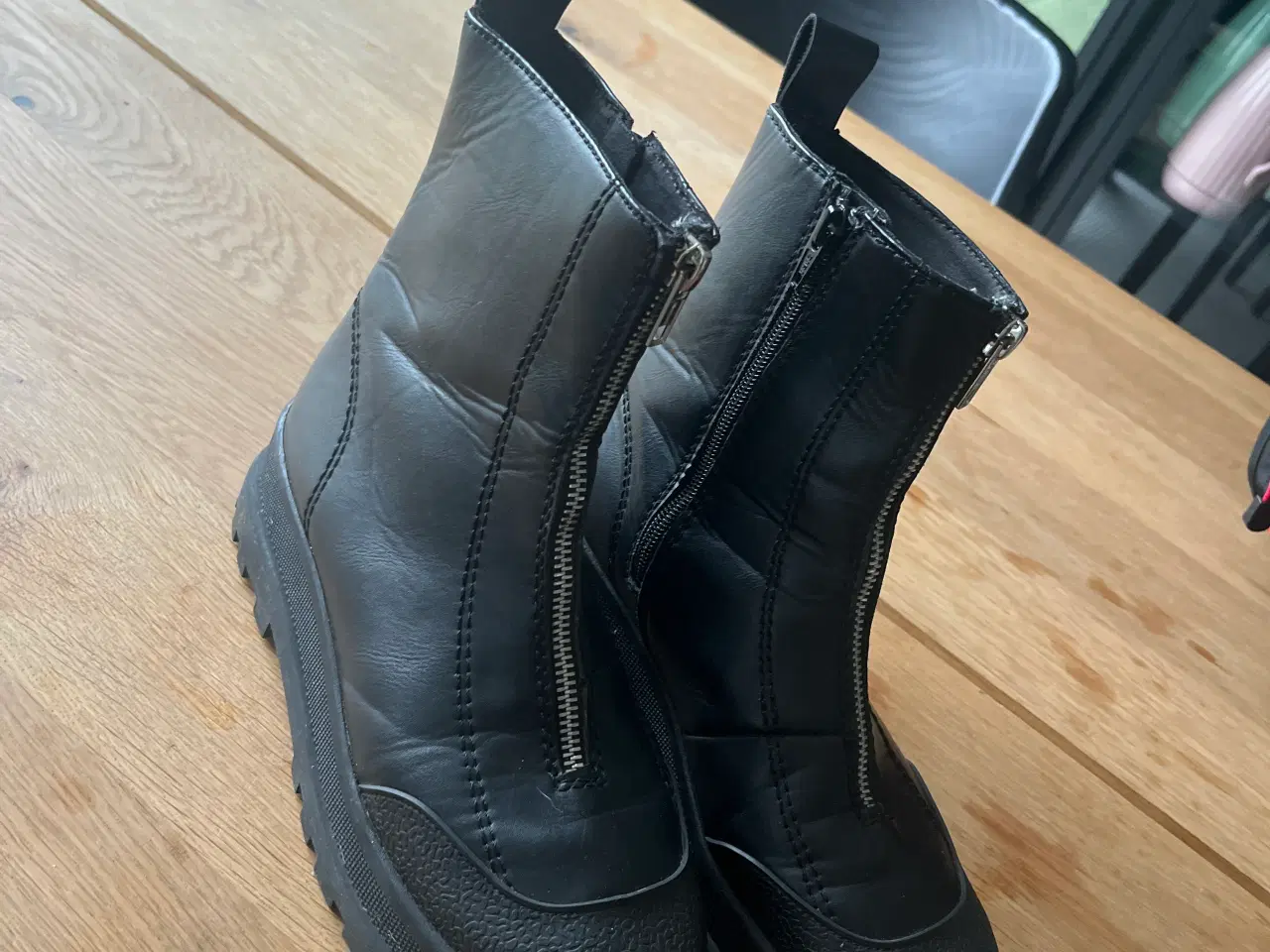 Billede 1 - Sort Støvler fra Zara 