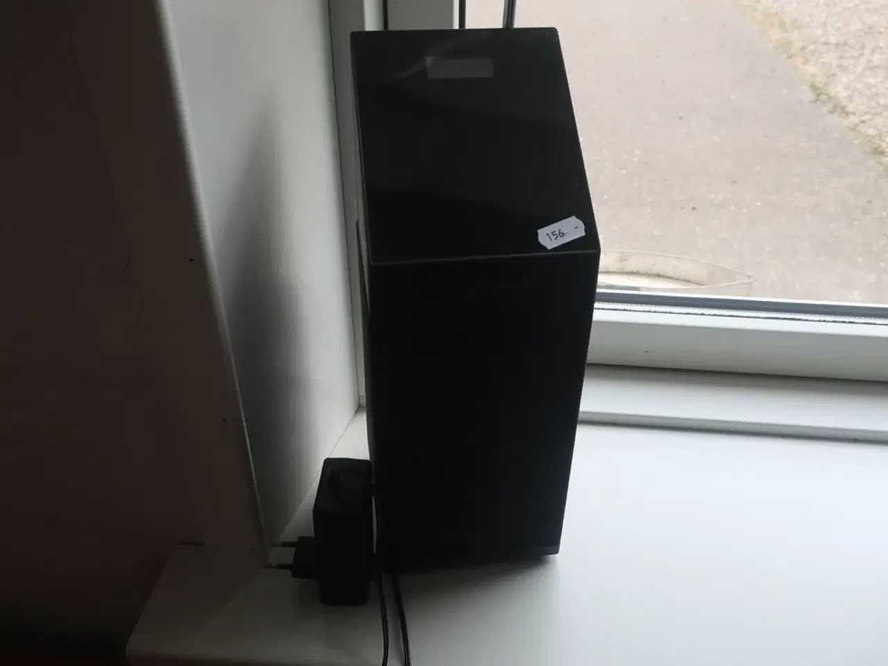 Billede 2 - Radio og plante