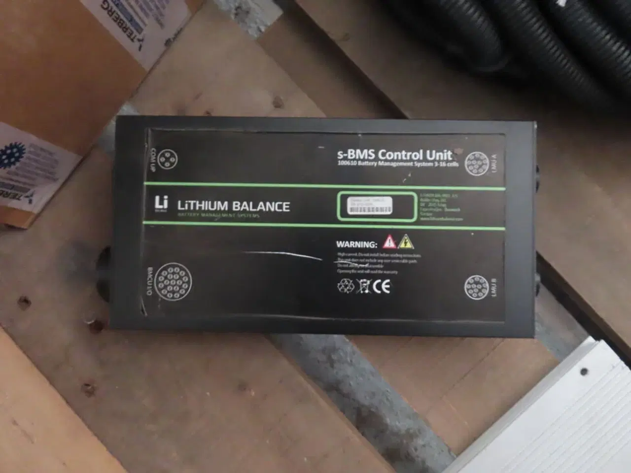 Billede 2 - Palle med diverse opladere, kabler mv.