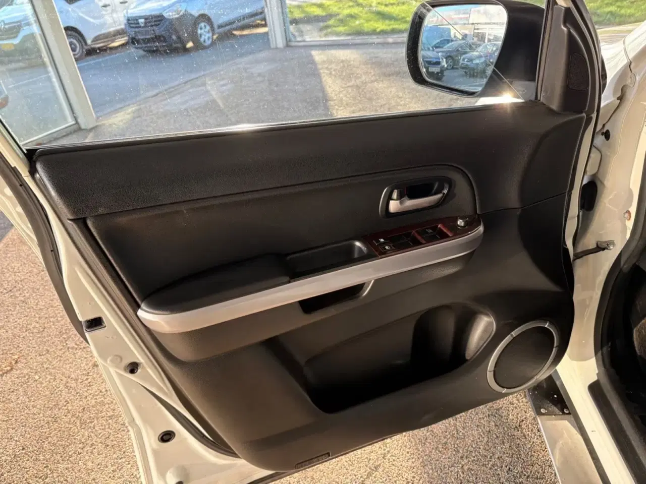 Billede 6 - Suzuki Grand Vitara 2,0 GLX aut. Van