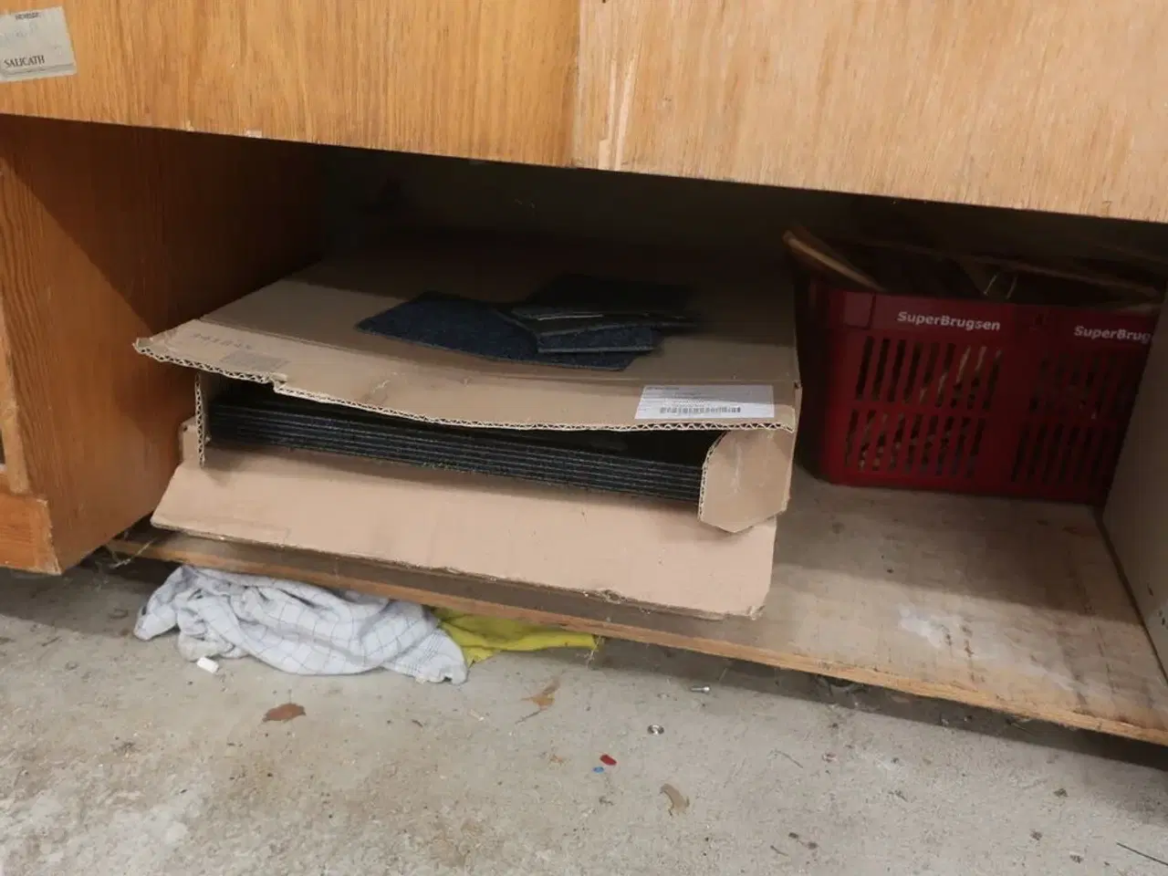 Billede 84 - Ryd hele værkstedet for løse dele