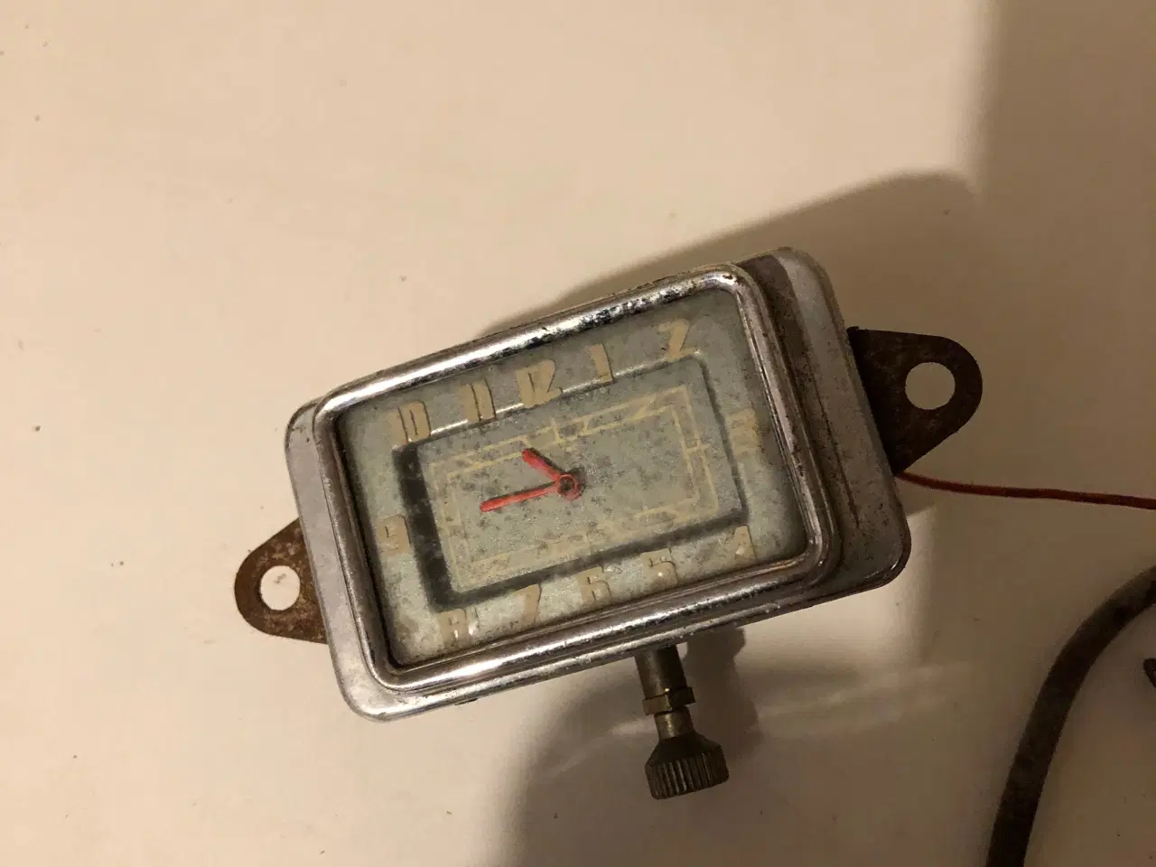 Billede 1 - Ur til veteranbil