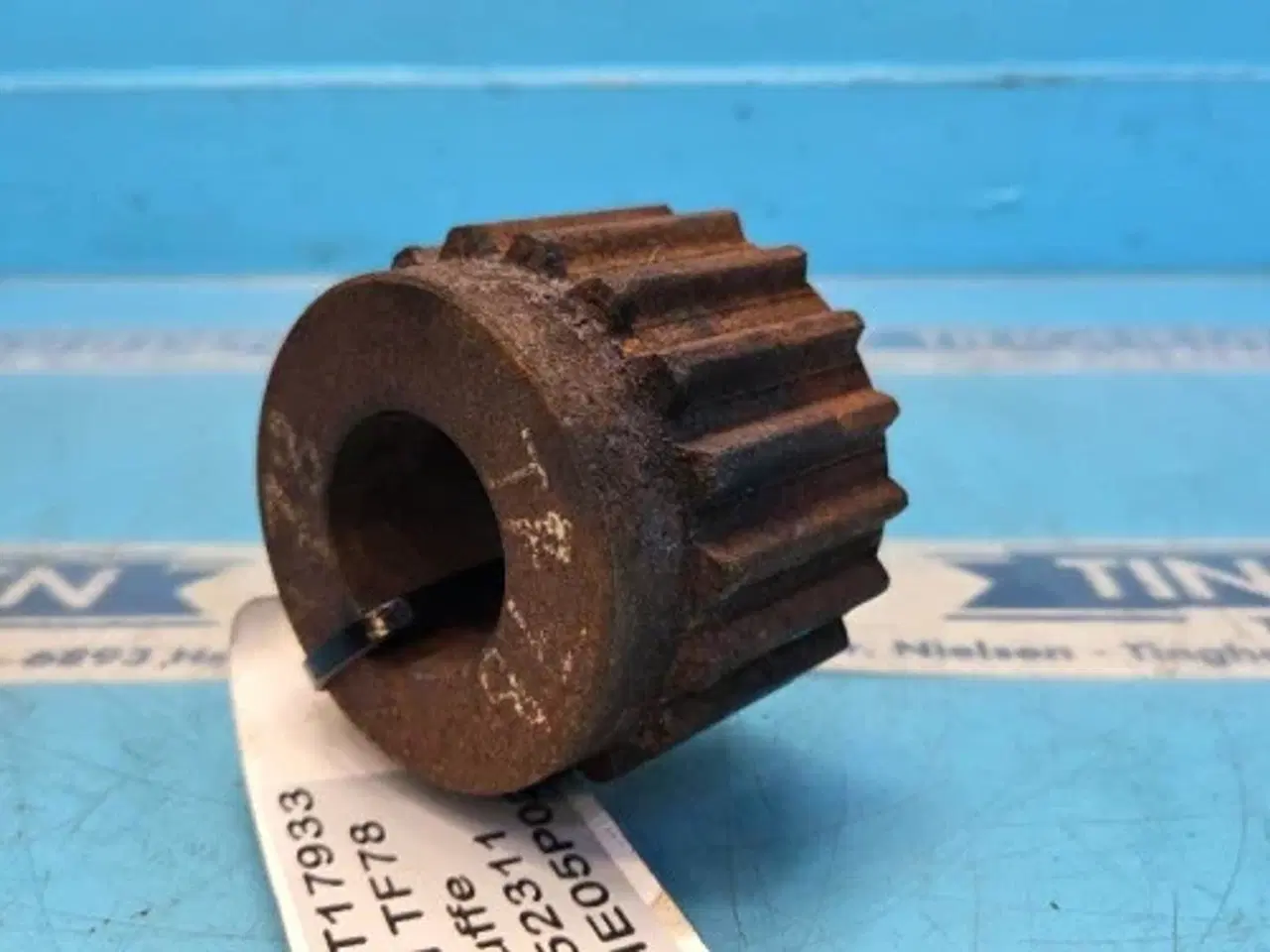 Billede 2 - New Holland TF78 Muffe 452311