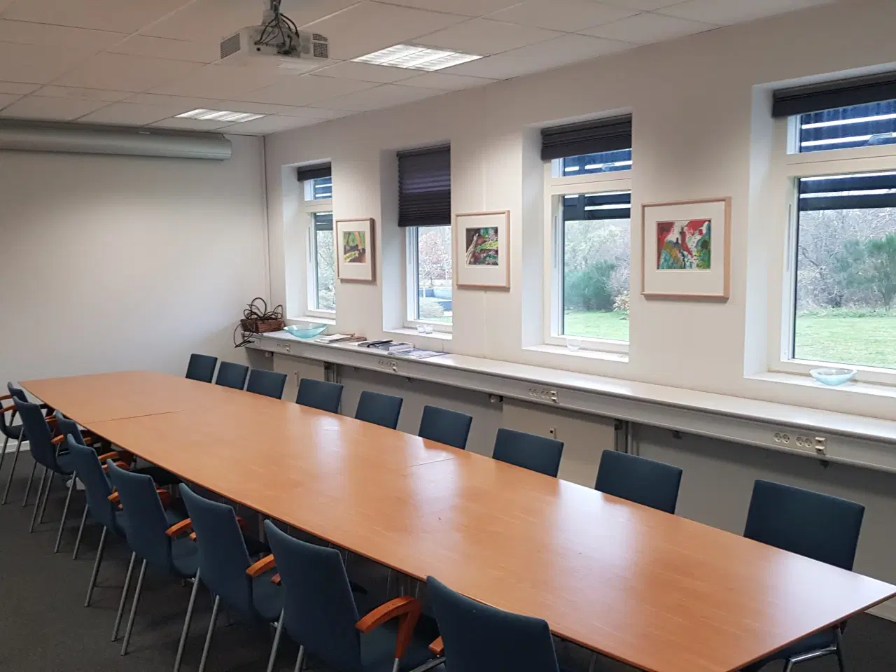 Billede 2 - Kontor med fælles mødelokaler