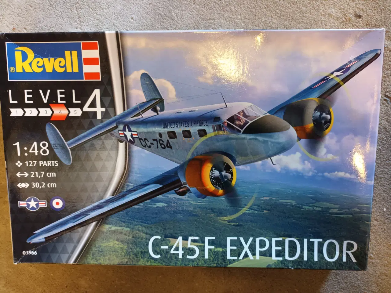 Billede 1 - Revell C-45 Expeditor