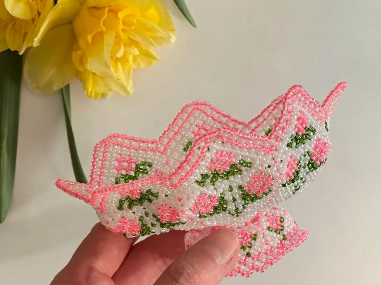 Billede 6 - Perlesyet skål, lyserød