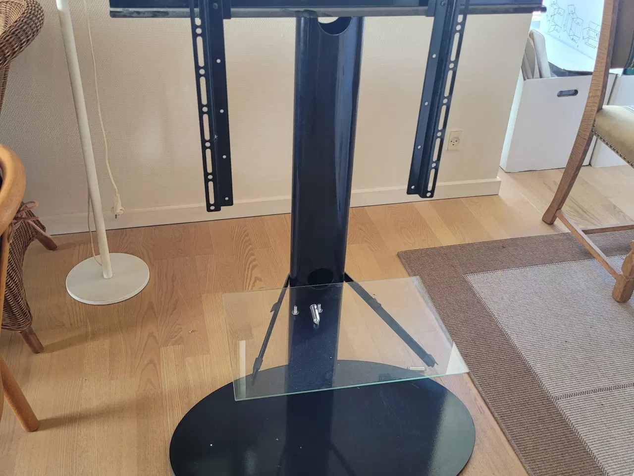 Billede 1 - Tv gulv stander 