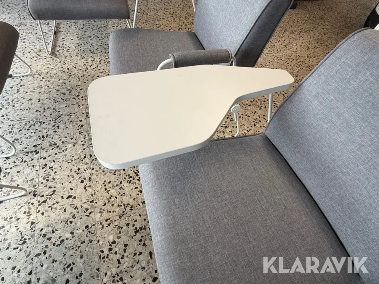 Billede 4 - Loungestole med skriveplade Infiniti Design 5 styk