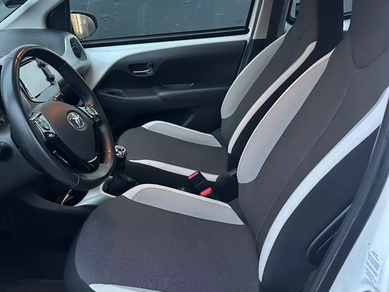 Billede 5 - Toyota Aygo, 1,0 VVT-I X-Play Air - LAV KM