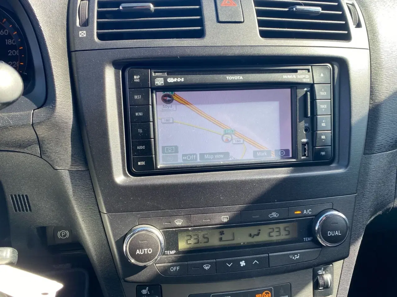 Billede 12 - Toyota Avensis 2,0 VVT-I T2 152HK Stc 6g