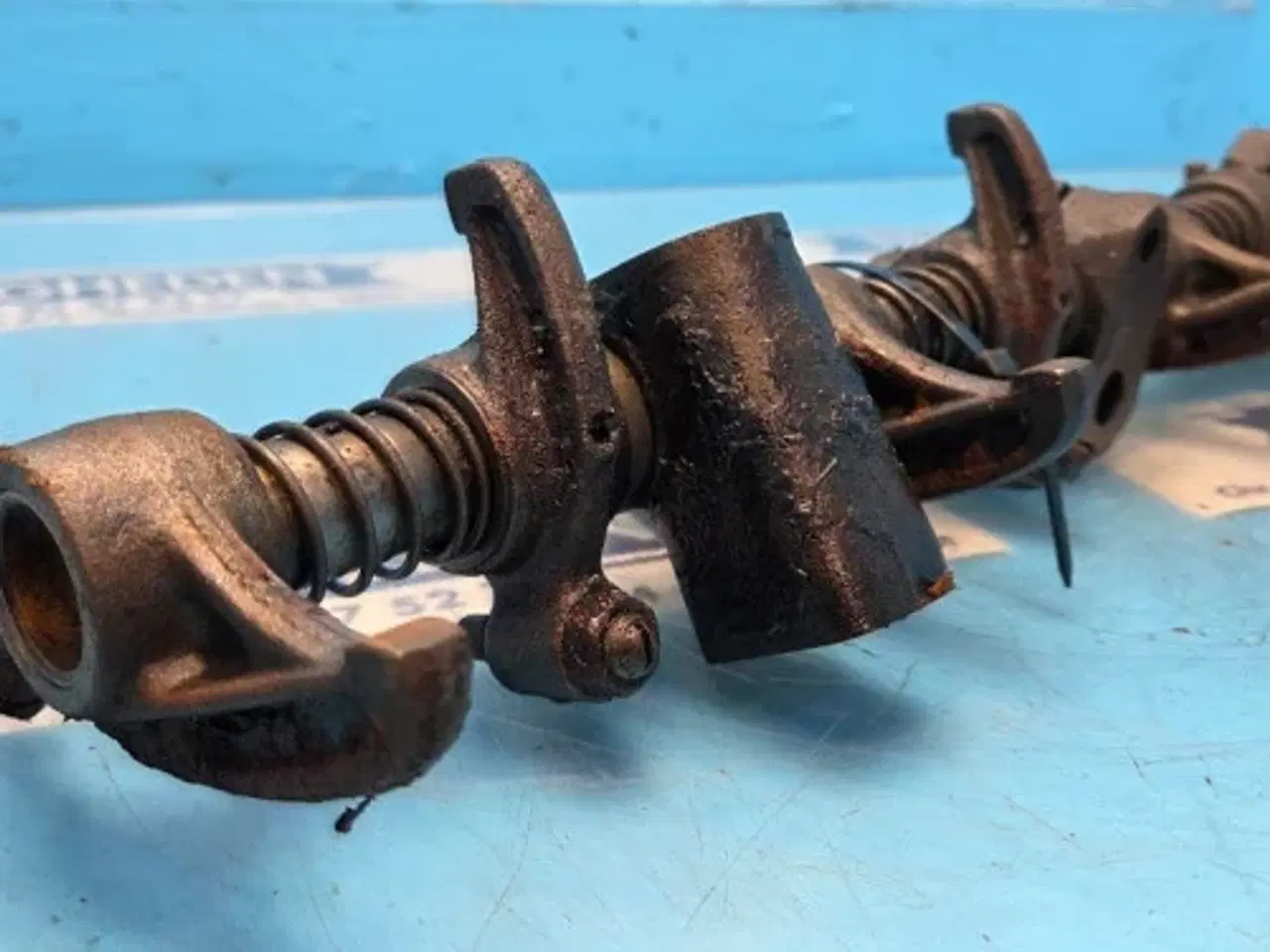 Billede 10 - Case 844S Nikketøj