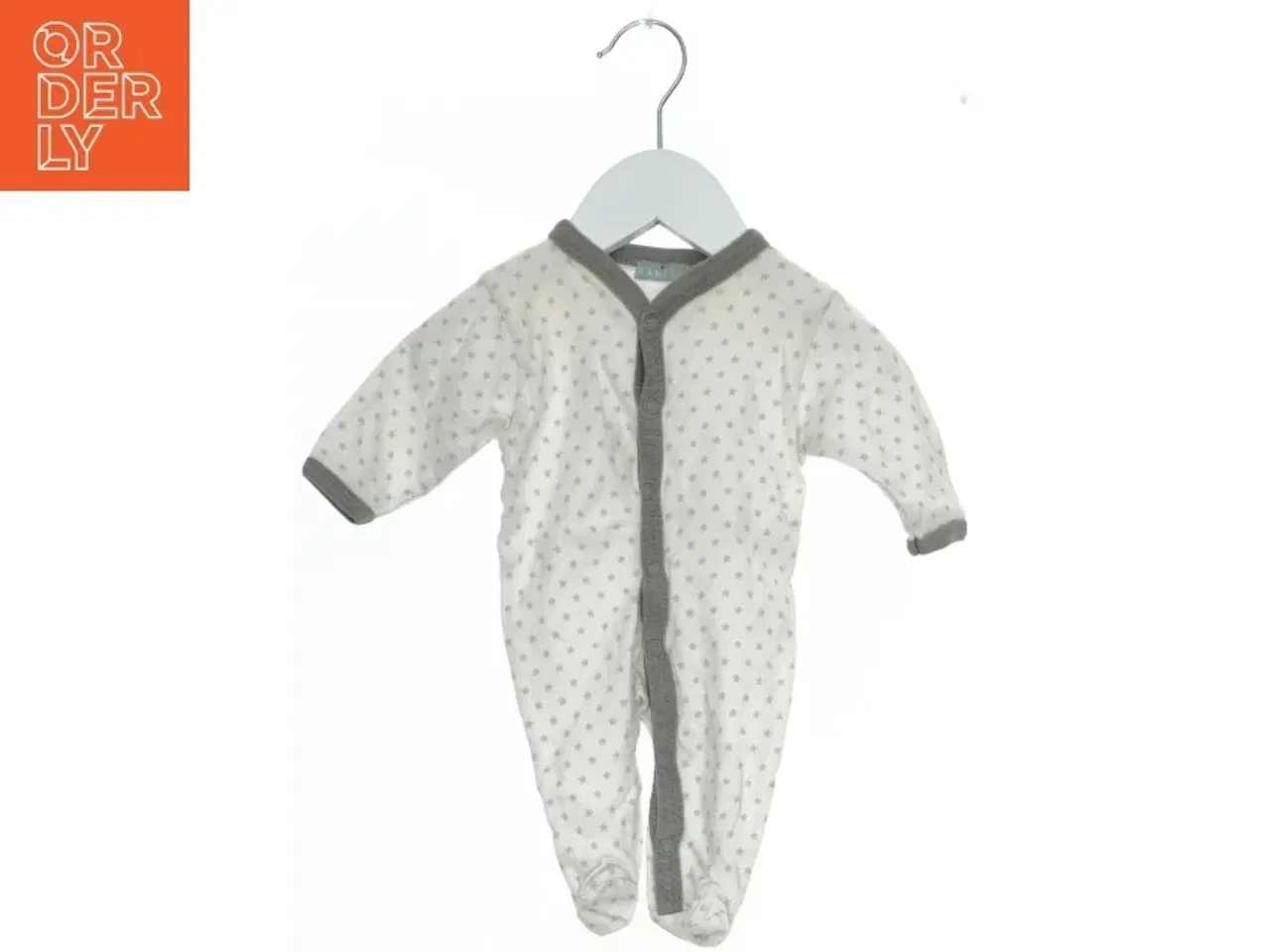 Billede 1 - Babydragt med stjernemønster fra Bakito (str. 50)