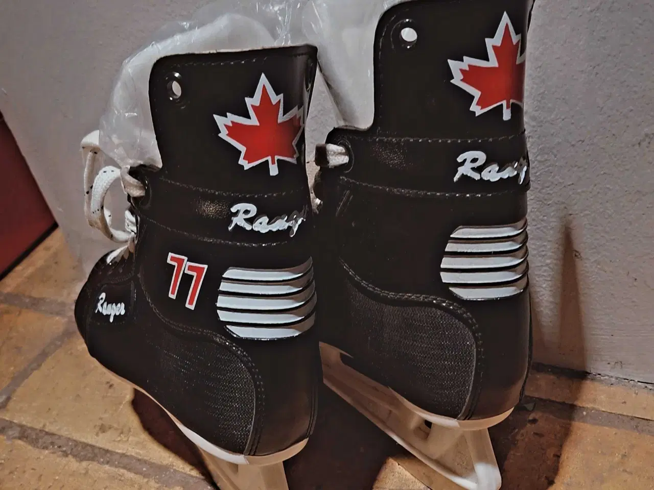 Billede 4 - Ranger pro 77 ishockeyskøjter 