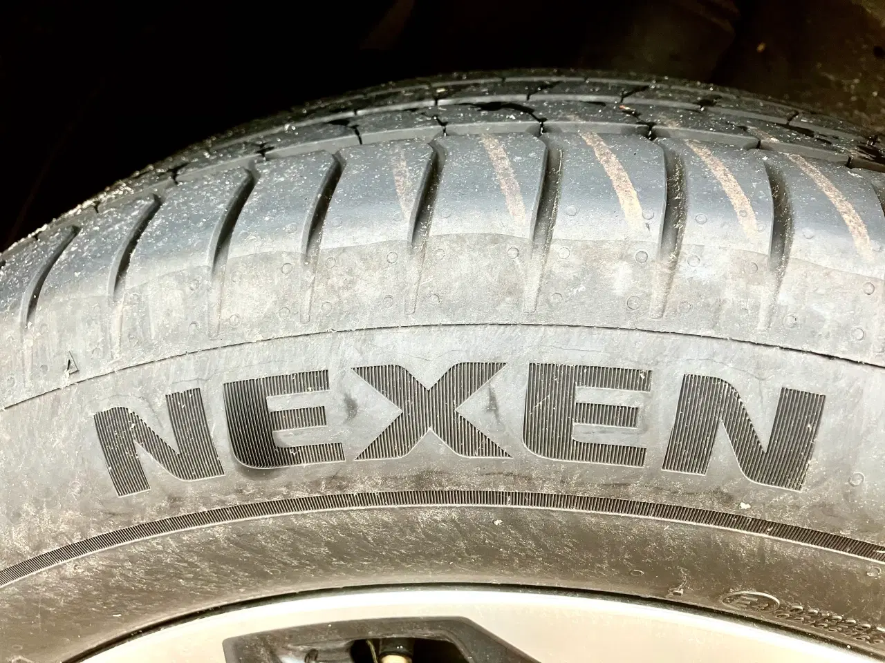 Billede 2 - Sommerdæk NEXEN 215/60R17