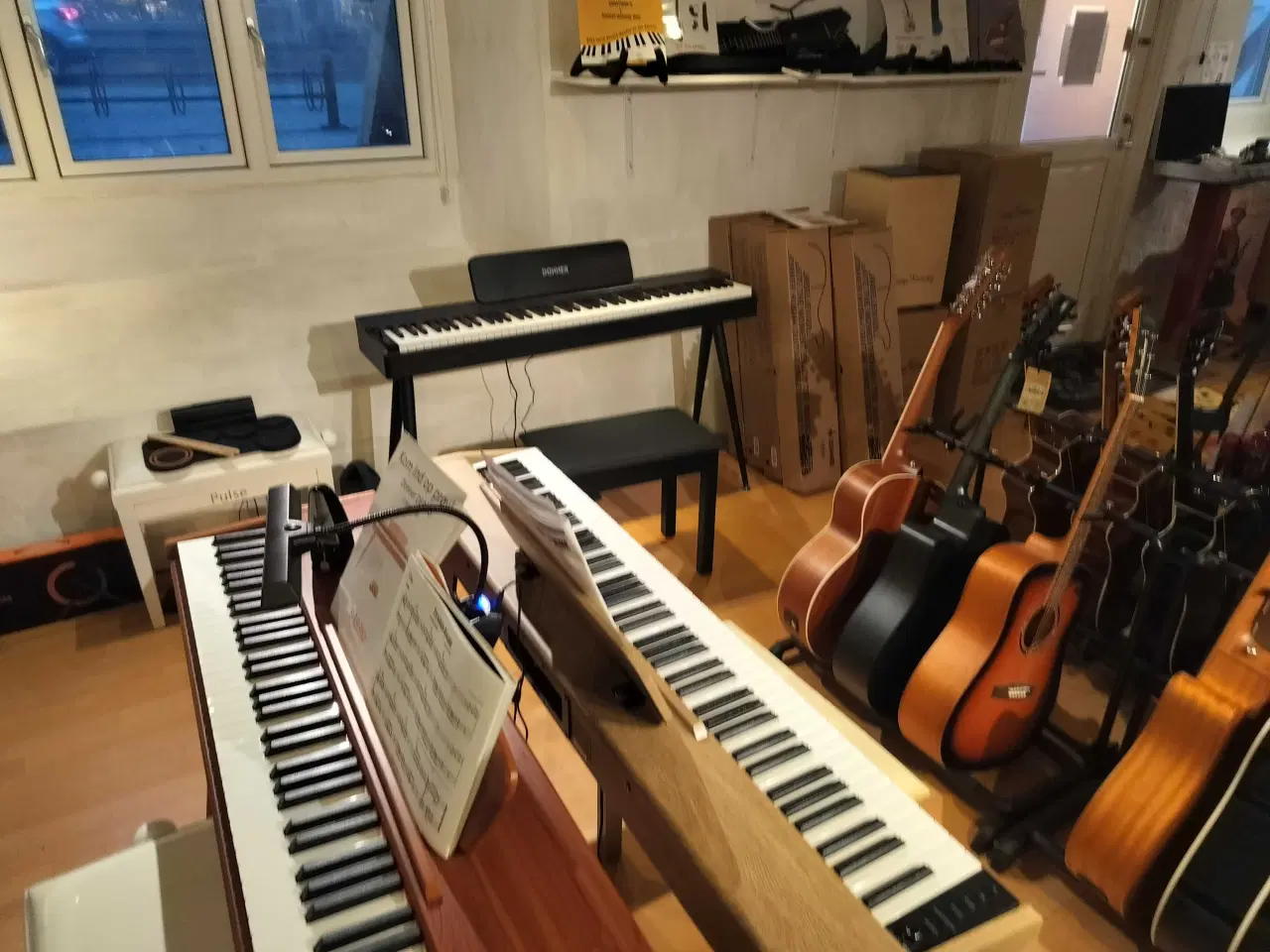 Billede 4 - Donner Aura 100 Digitalpiano (demo)