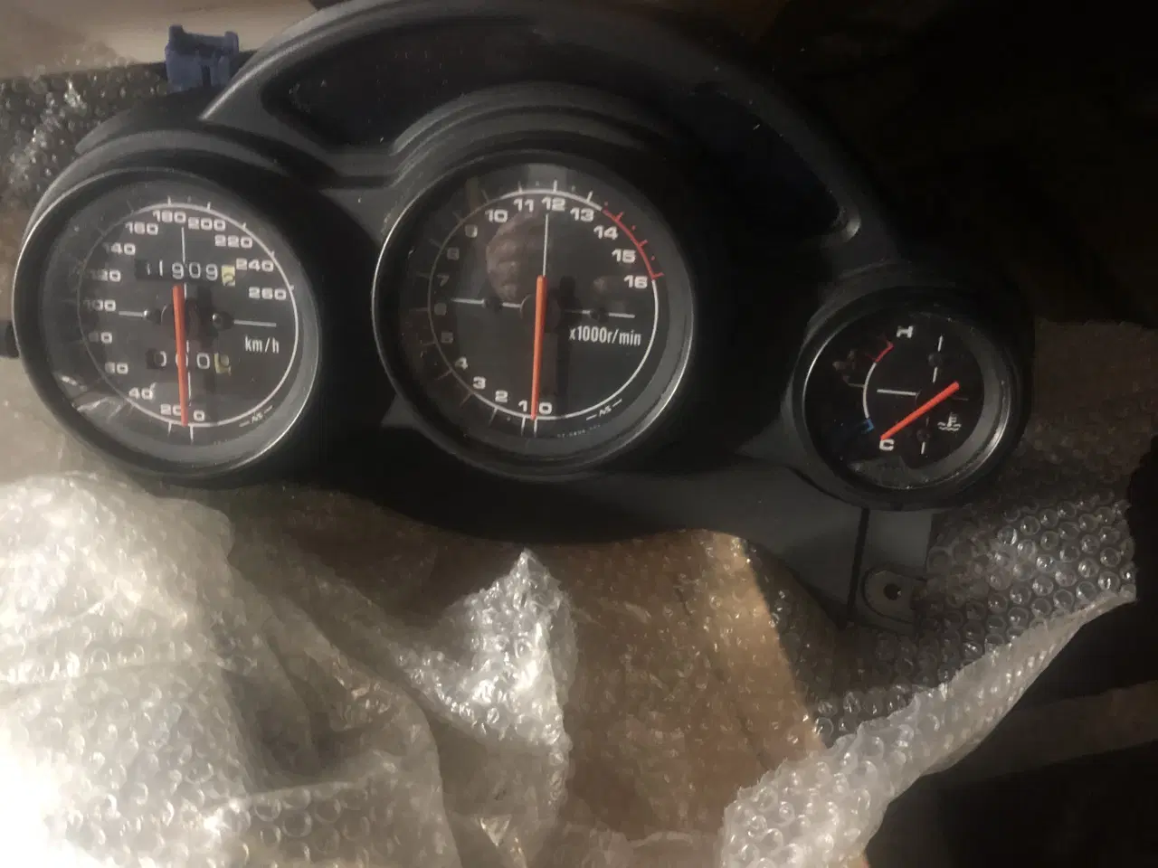 Billede 1 - Suzuki gsxr 750w 1992 Spedometer 