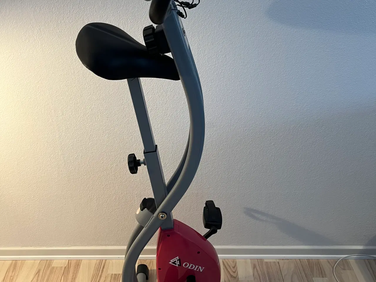 Billede 3 - Motionscykel til høje personer