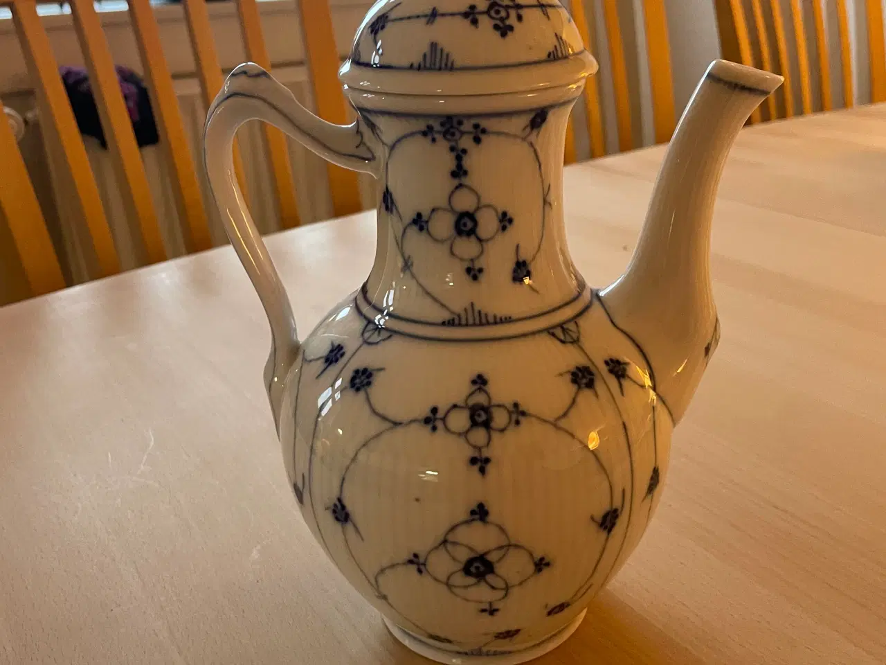 Billede 2 - Gammel kaffekande ( pæn som ny)