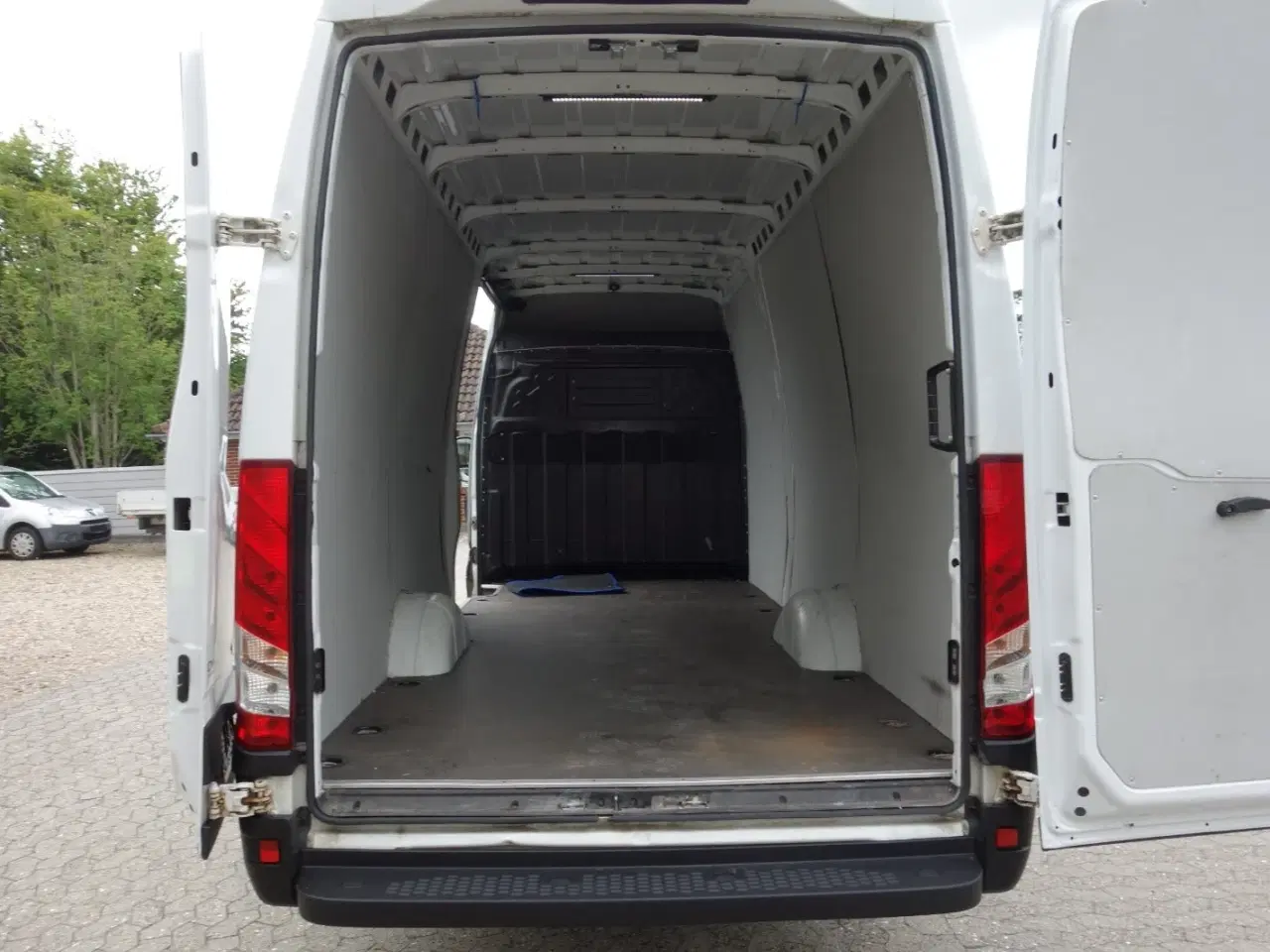 Billede 16 - Iveco Daily 2,3 35S16 16m³ Van AG8