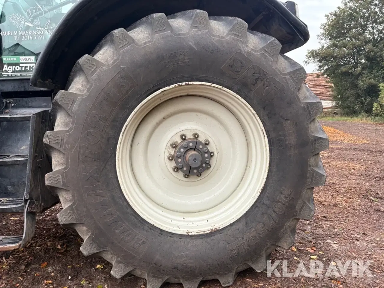 Billede 11 - Traktor Valtra S394 twincab