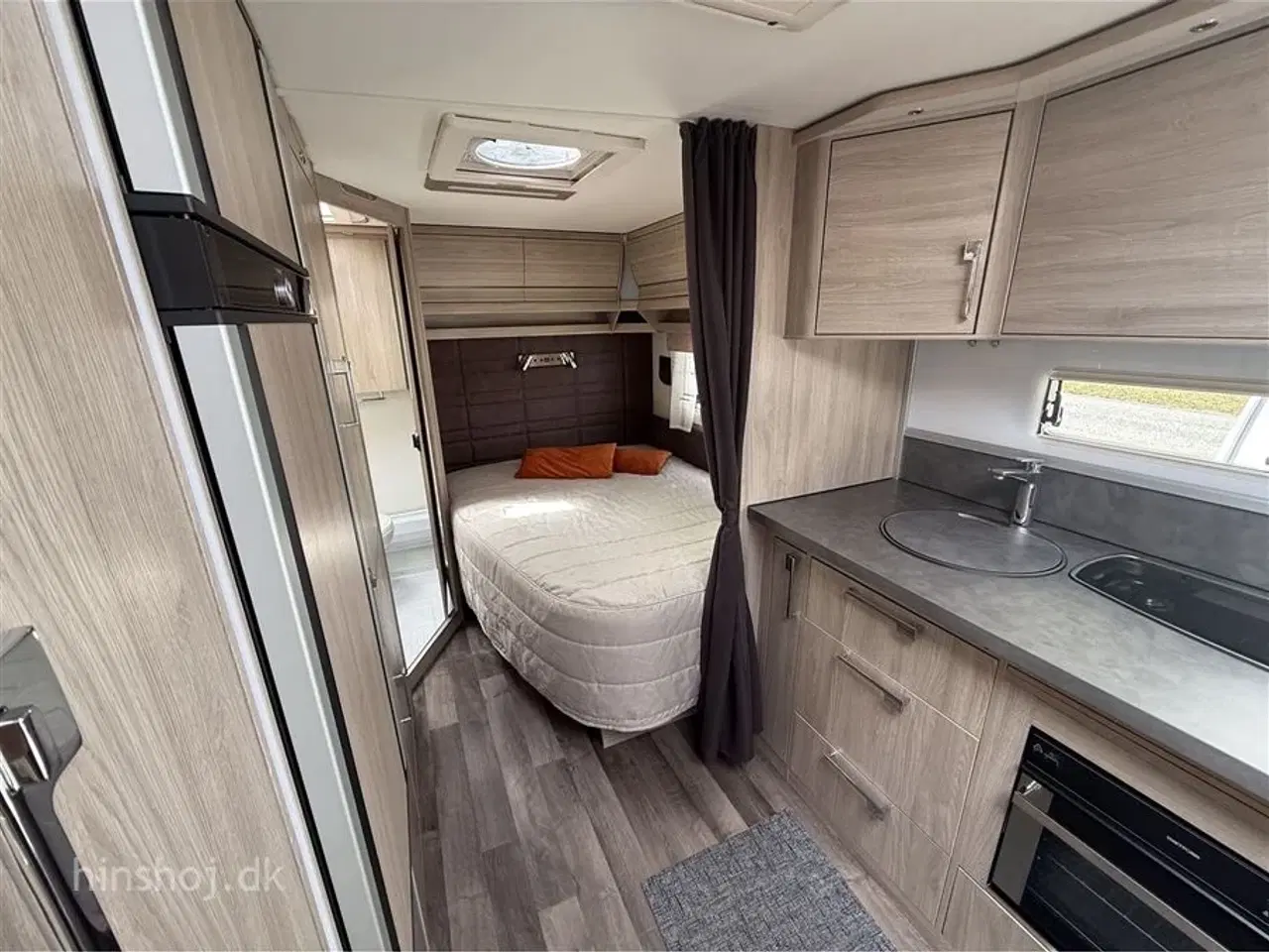Billede 8 - 2022 - Kabe Ametist 560 XL KS KING SELECTION   Lækker Vintervogn fra Svenske Kabe med  fransk dobbeltseng fra Hinshøj Caravan