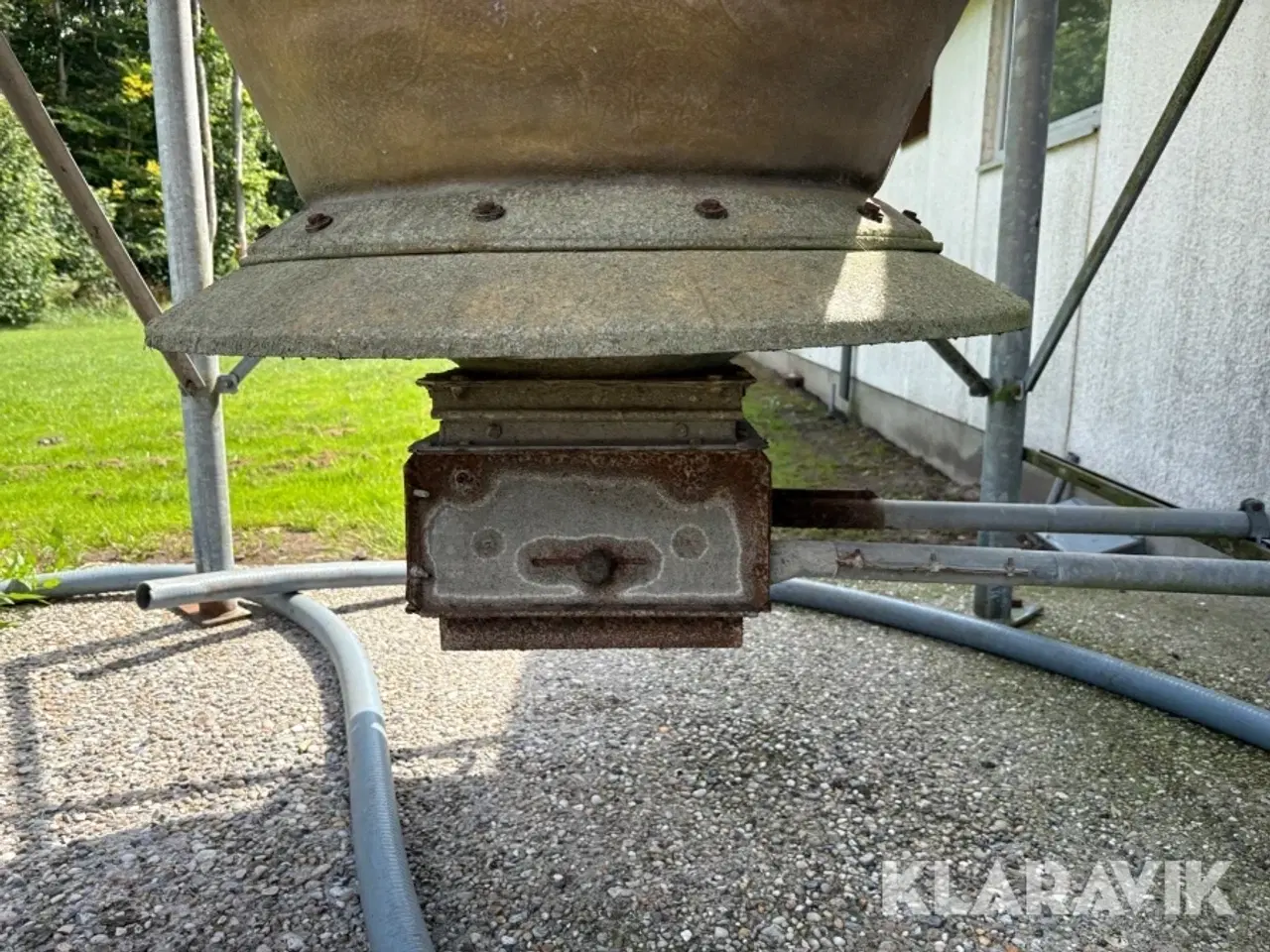 Billede 9 - Silo Tunetanken Glasfiber med motor og luge