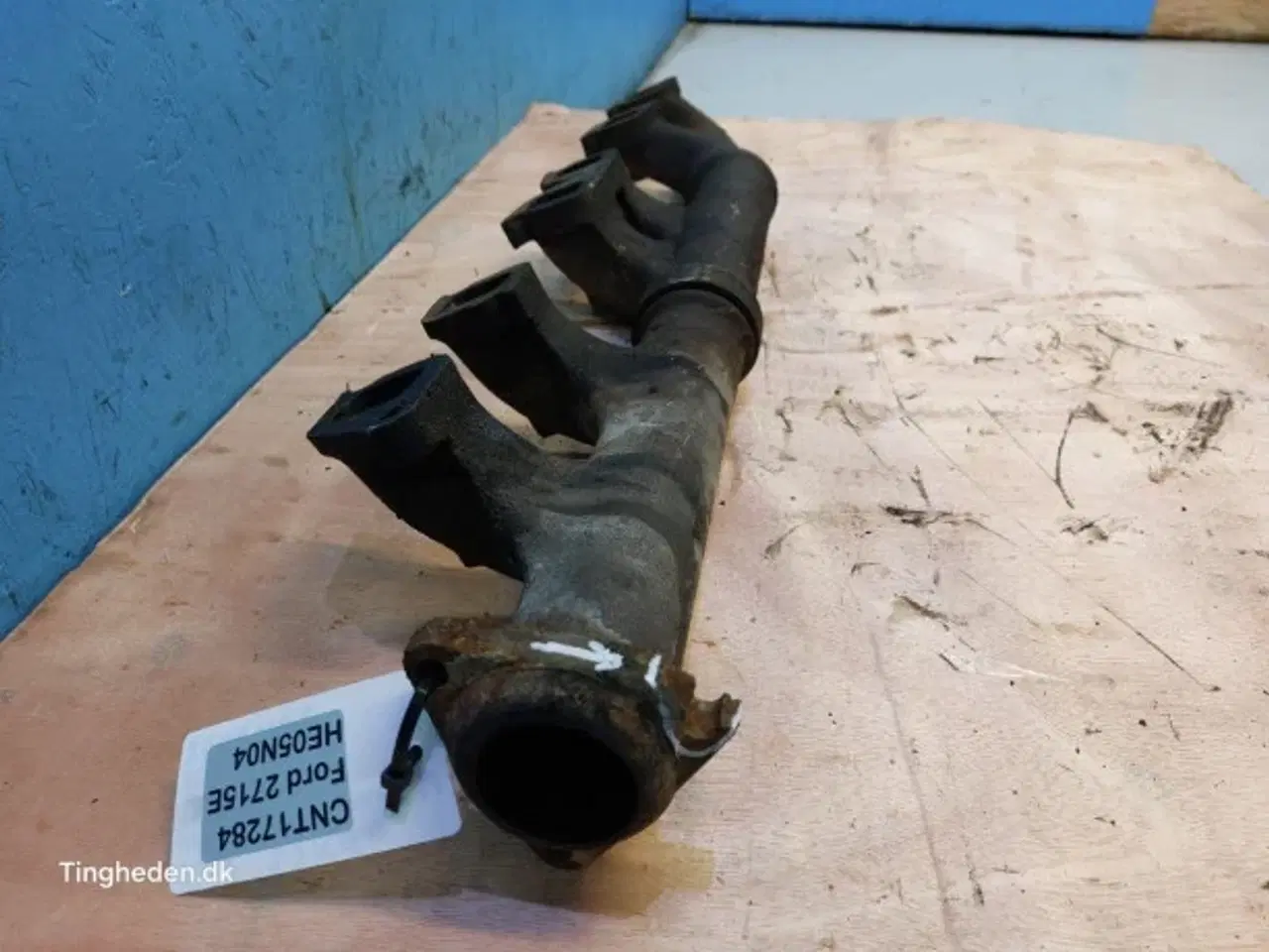 Billede 11 - Ford 2715E Udstødningsmanifold 86110705