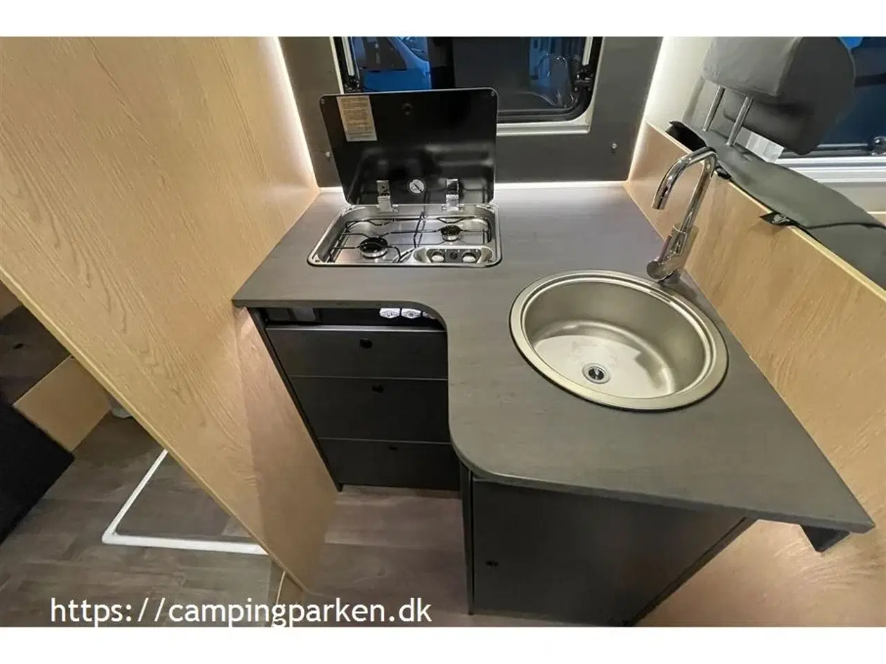 Billede 10 - 2024 - SunLight T 690L Adv. Edition aut. Sunlight autocamper med meget udstyr, automatgear og få kilometer