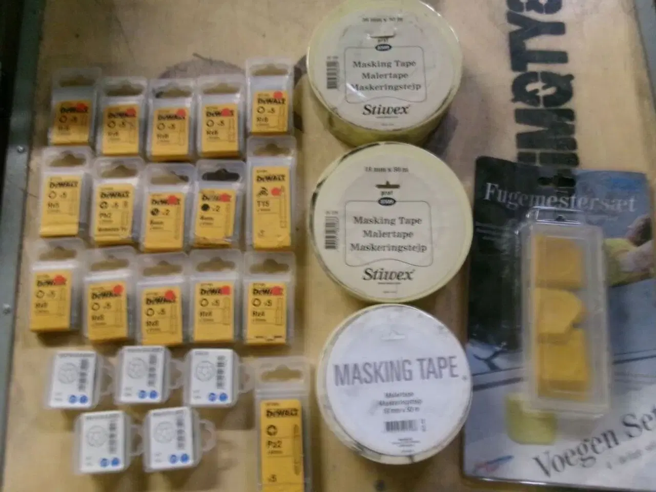 Billede 1 - Bits, maletape, fugesæt m.m.