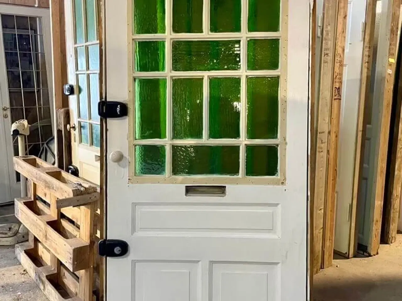 Billede 1 - Original, smuk opgangsdør m. glasparti