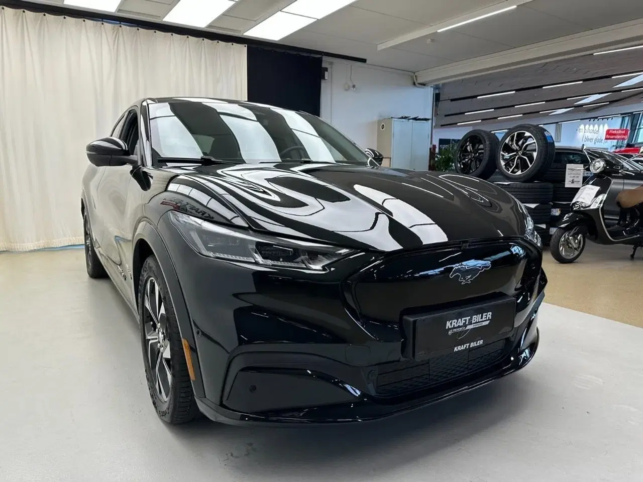Billede 7 - Ford Mustang Mach-E 98 Premium Extended Range