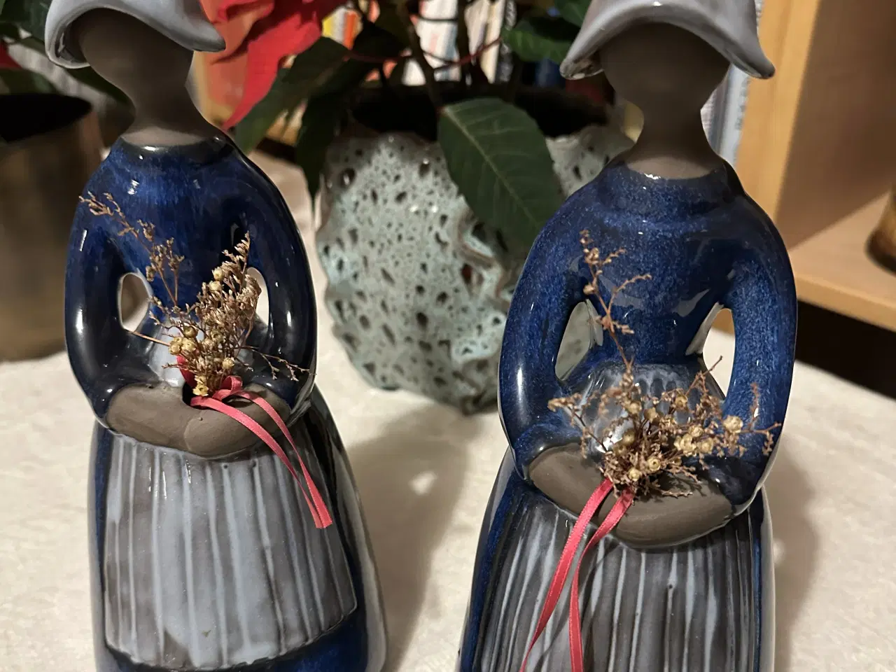 Billede 2 - Fiskepigen/Blomsterpigen af Elsi Bourelius Sweden