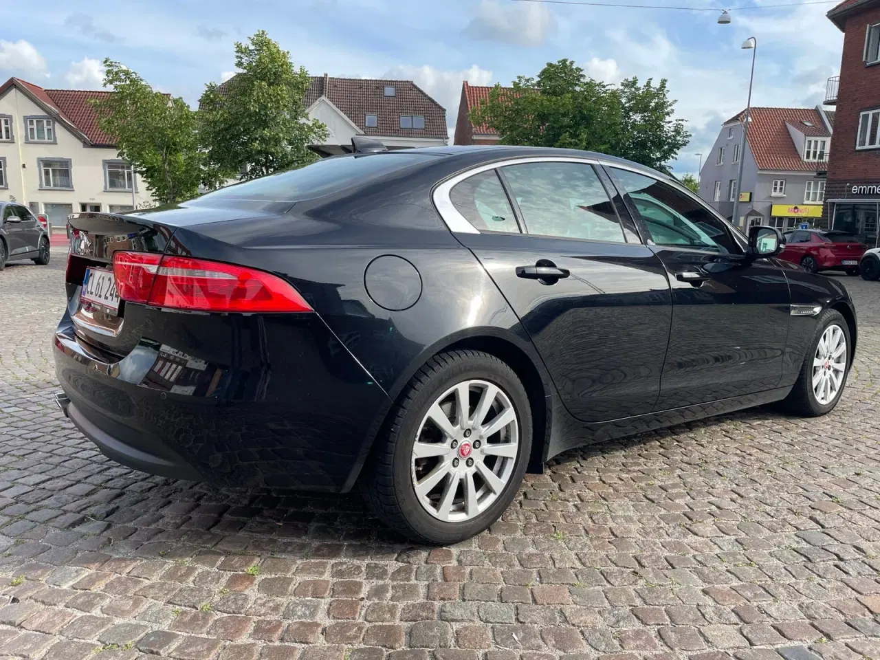 Billede 5 - Jaguar XE 2,0 D180 Pure aut.