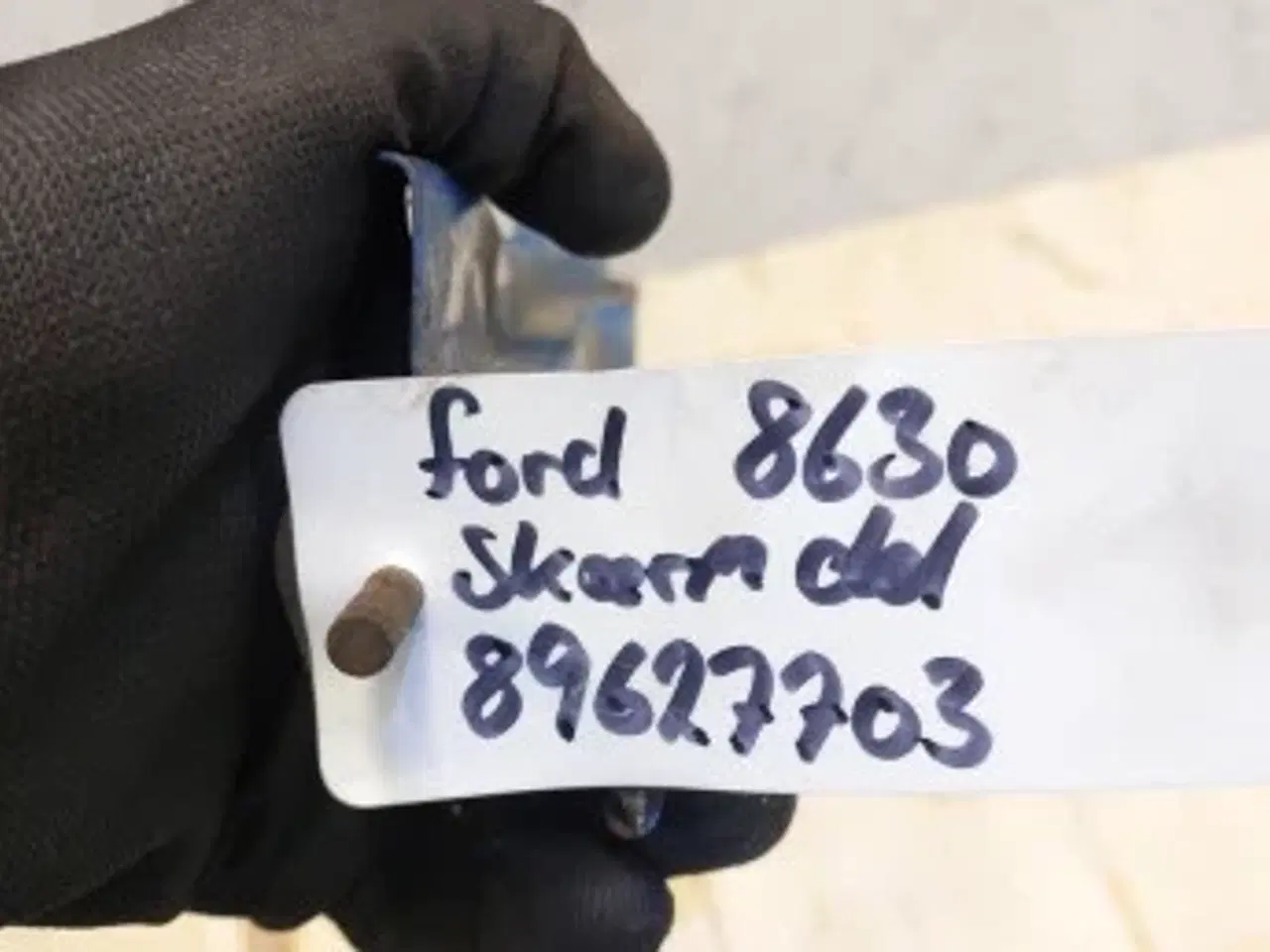 Billede 6 - Ford 8630 Skærm Del 89627703