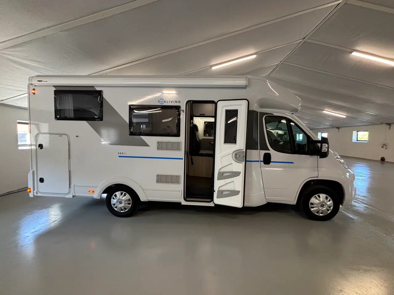 Billede 2 - Autocamper til salg - Sun Living S65 SL