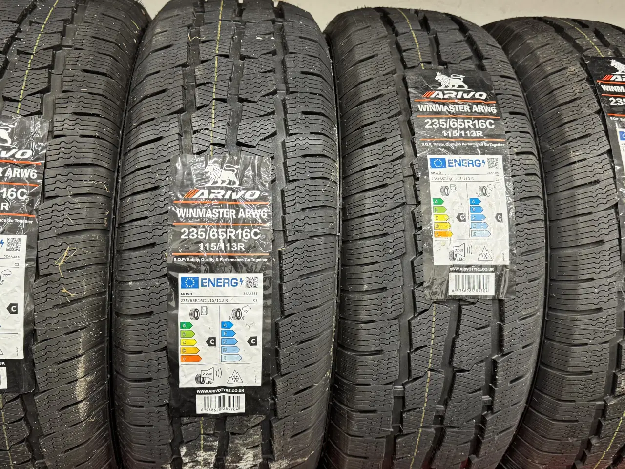 Billede 1 - 235/65 R16