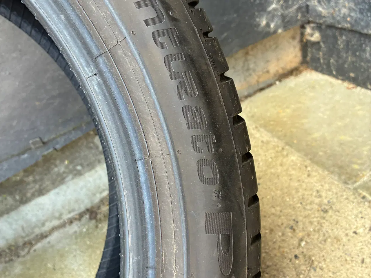 Billede 2 - Pirelli dæk 2stk 245/40-18 2stk 225/45-18
