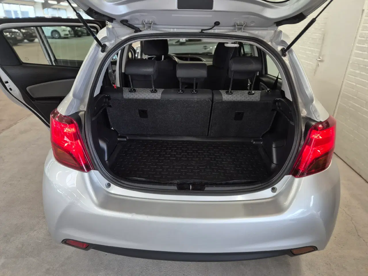 Billede 15 - Toyota Yaris 1,0 VVT-I T2 69HK 5d