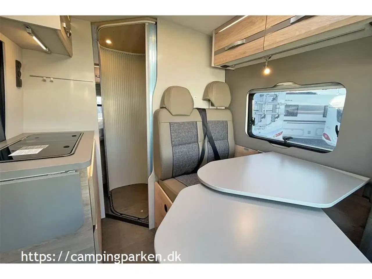 Billede 7 - 2024 - Dethleffs Globetrail CVD 600DR Advantage   Vinderen af årets camper van 2023 i en ny og kortere version !