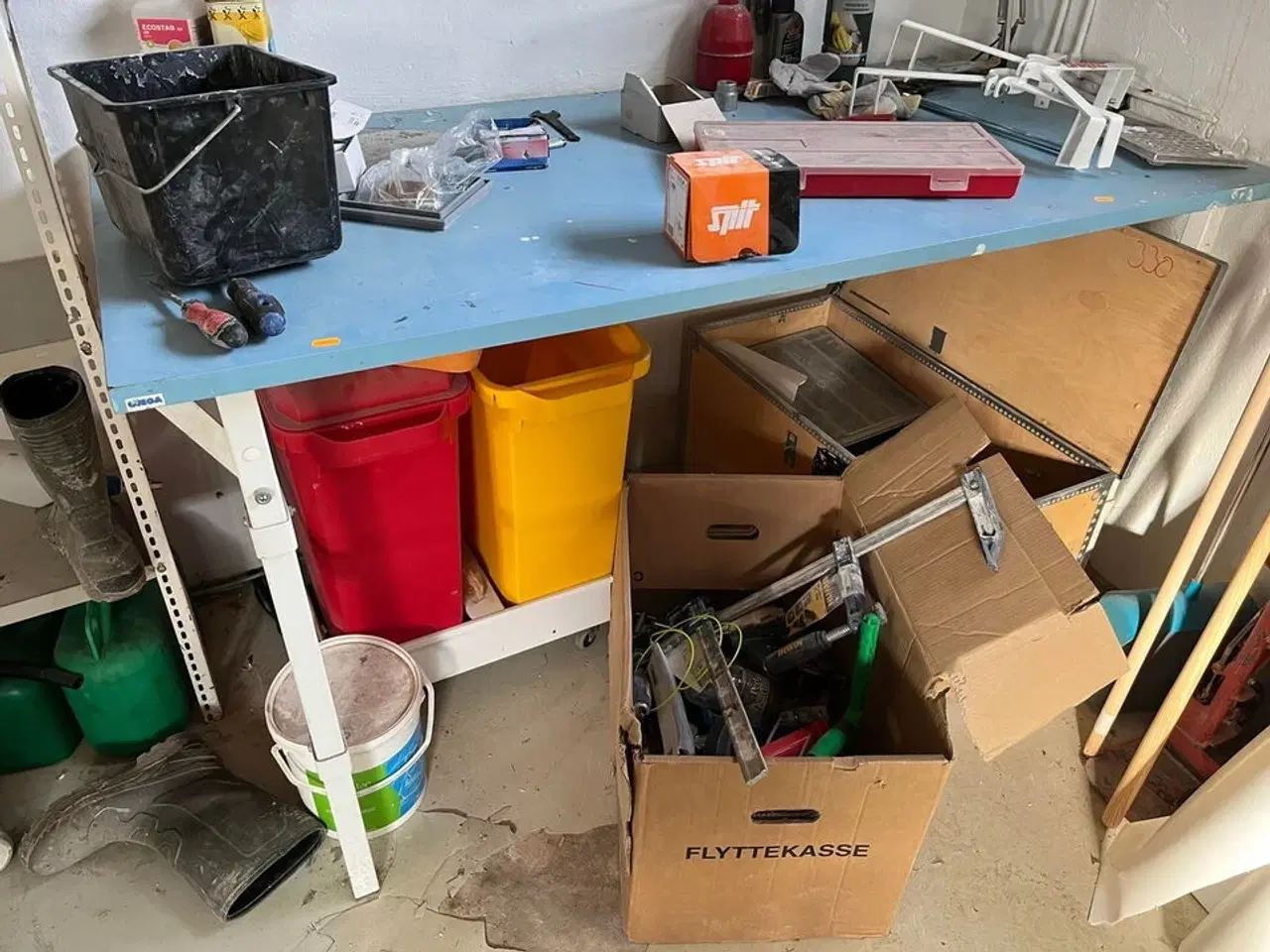 Billede 1 - Div. værktøj og bord