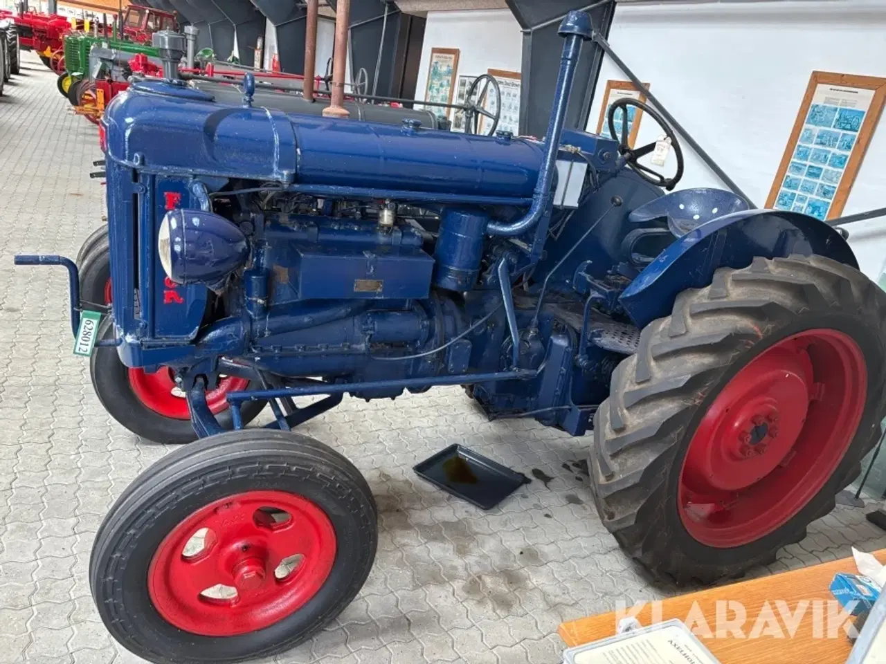 Billede 2 - Veteran traktor Fordson Major Model N