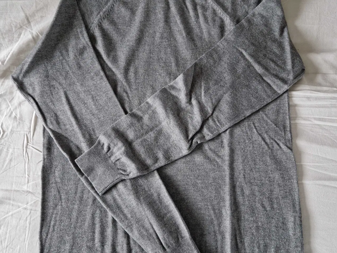 Billede 1 - ZARA rullekrave trøje str S