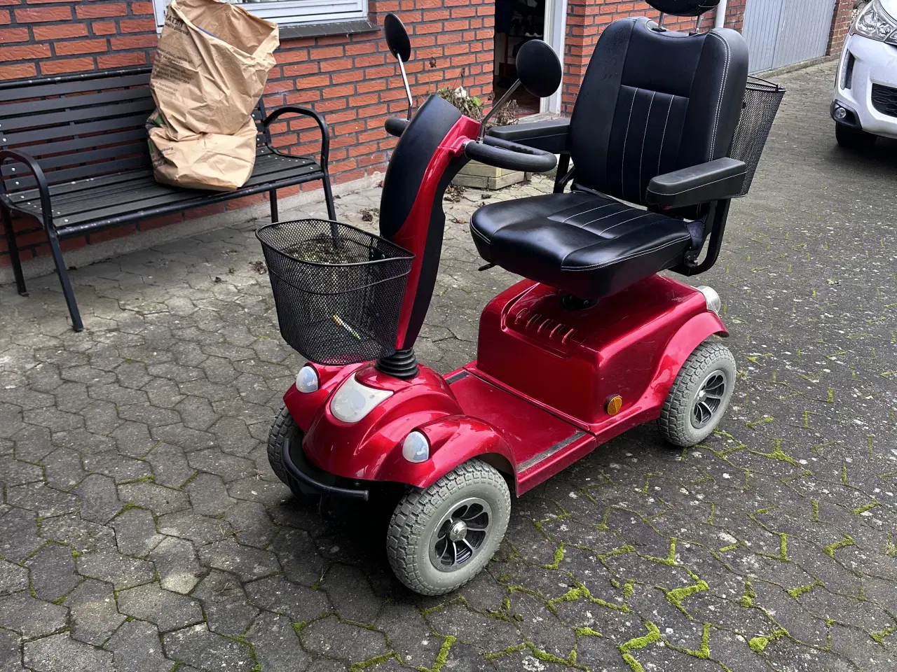 Billede 1 - Rigtig fin Elscooter