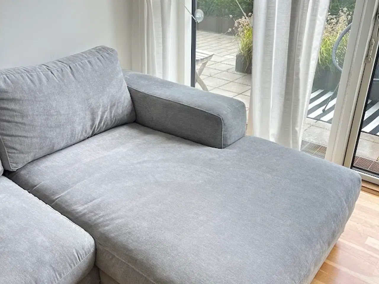 Billede 3 - XL sofa med chaiselong fra MultiMøbler 300x100/165