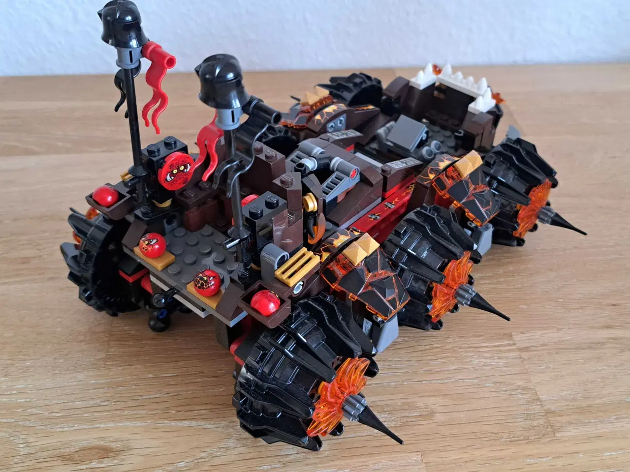 Billede 3 - LEGO Nexo Knights - General Magmar's Siege Machine