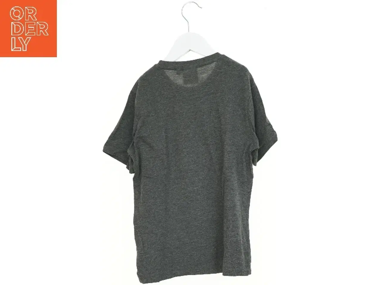 Billede 2 - Avengers t-Shirt (str. 140 cm)